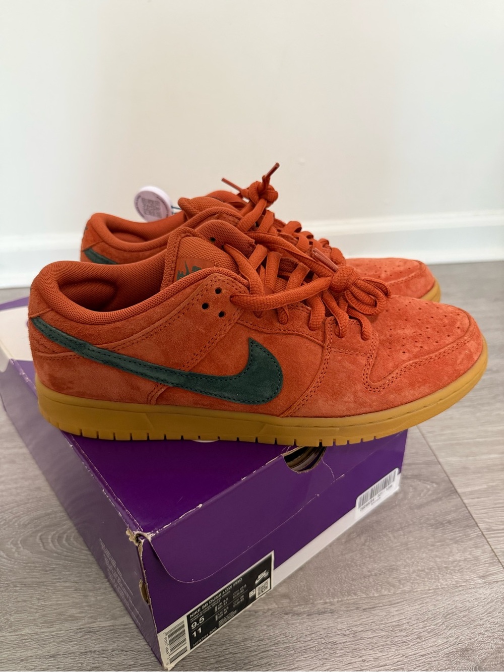 Nike SB Dunk Low - Picture 4 of 7